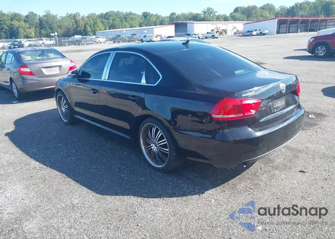 2014 Volkswagen Passat 1.8T Wolfsburg Edition from USA, damaged, VIN 1VWAT7A35EC023001